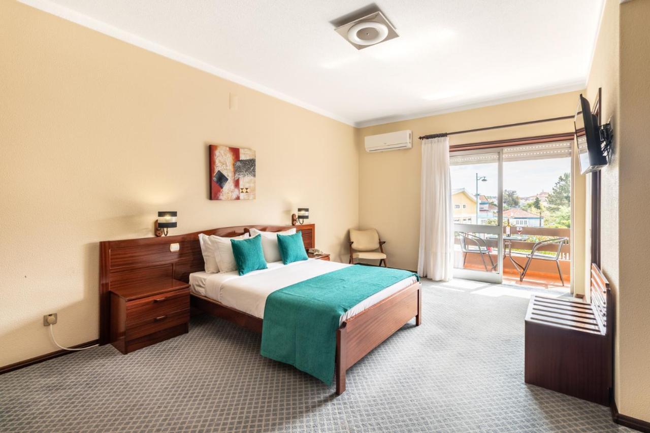 Hotel Colmeia Monte Real Ngoại thất bức ảnh