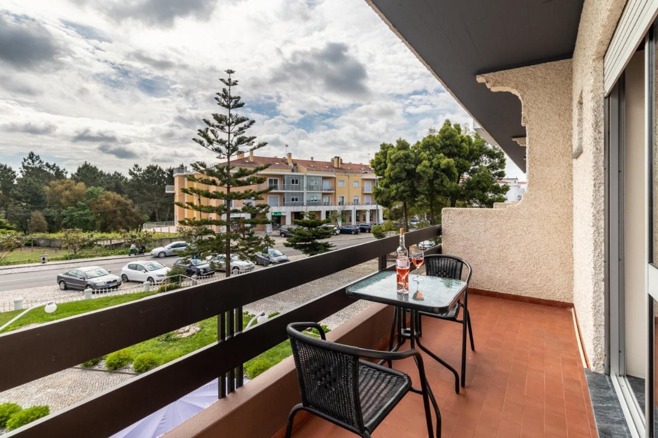 Hotel Colmeia Monte Real Ngoại thất bức ảnh
