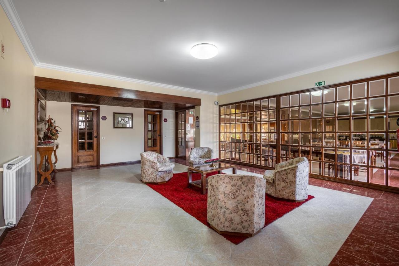 Hotel Colmeia Monte Real Ngoại thất bức ảnh